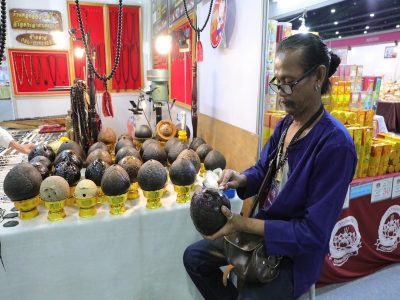 สายมูห้ามพลาด สร้อยคอ สร้อยข้อมือ ตะกรุดโทนแก่นขาม..   